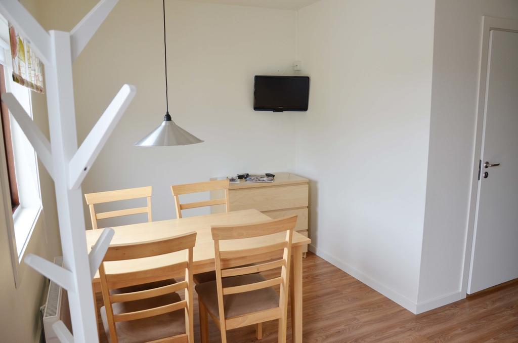 Apelvikstrand Semesterlagenheter Aparthotel Varberg Kamer foto