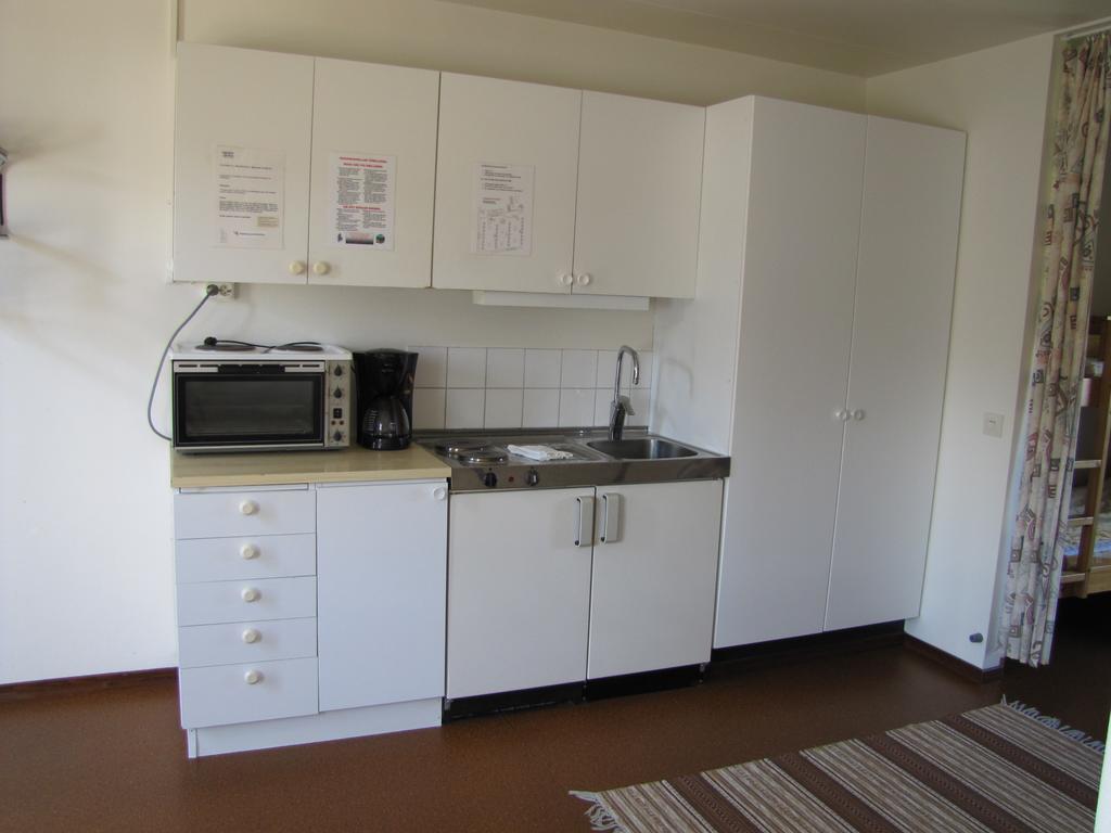 Apelvikstrand Semesterlagenheter Aparthotel Varberg Kamer foto