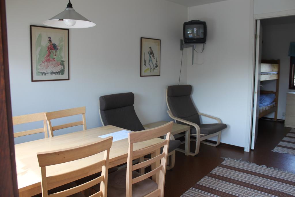 Apelvikstrand Semesterlagenheter Aparthotel Varberg Kamer foto